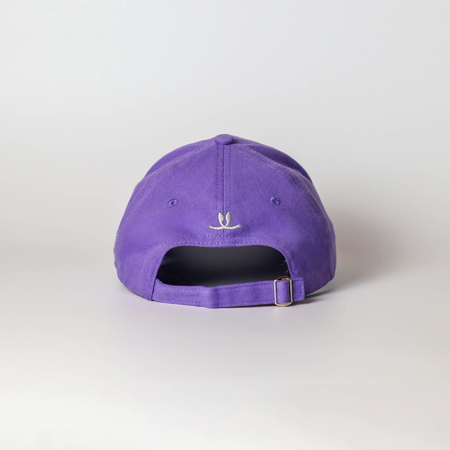 The Adamo Romantique Cap