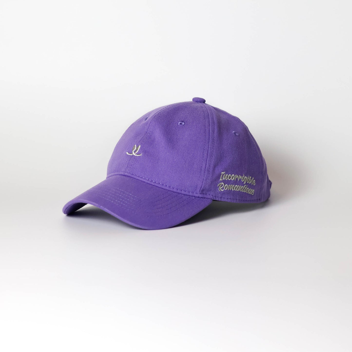 The Adamo Romantique Cap